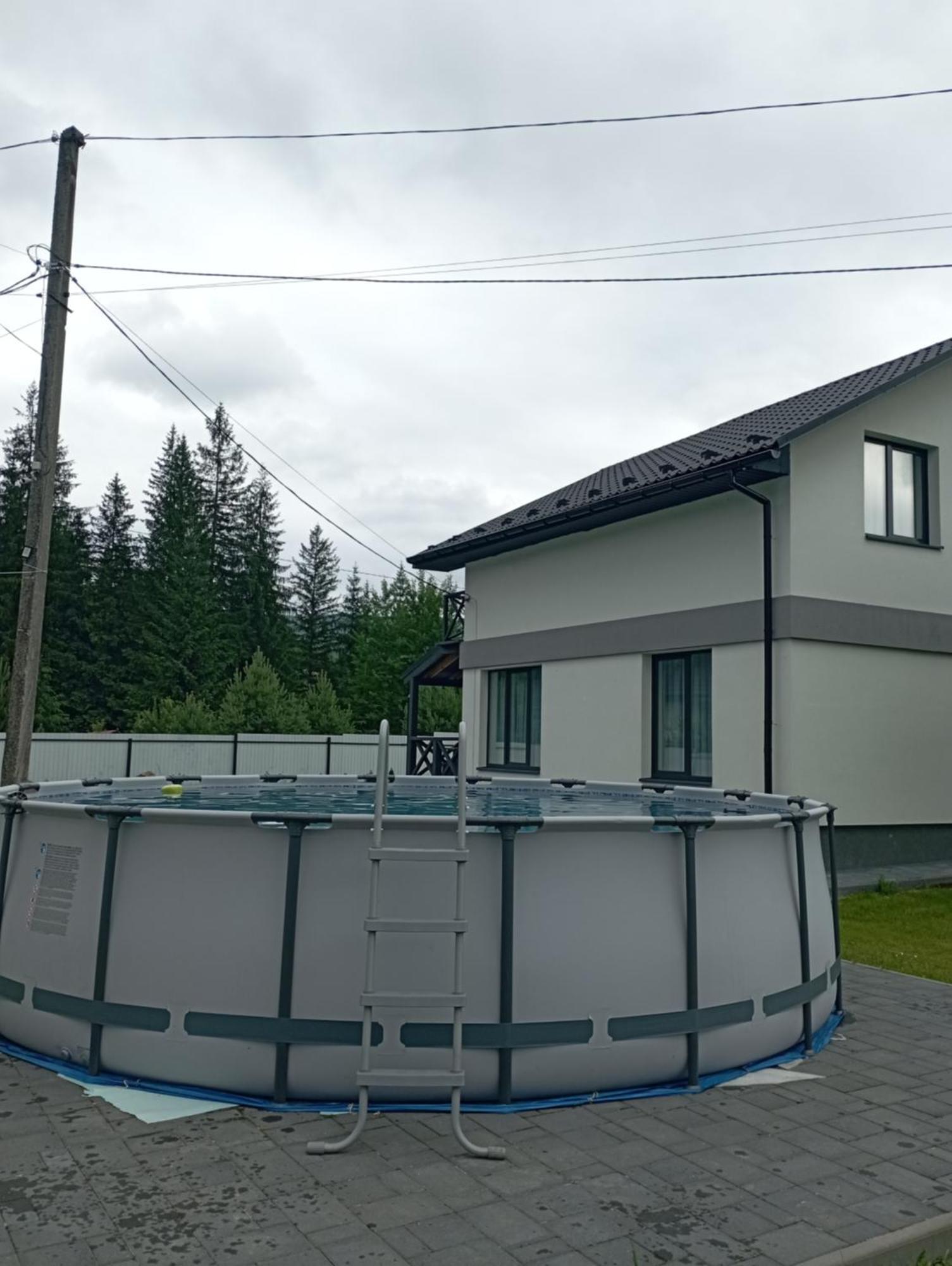 Penzion U Anastasii I Sofii Bilya Richki Mykulyčyn Exteriér fotografie