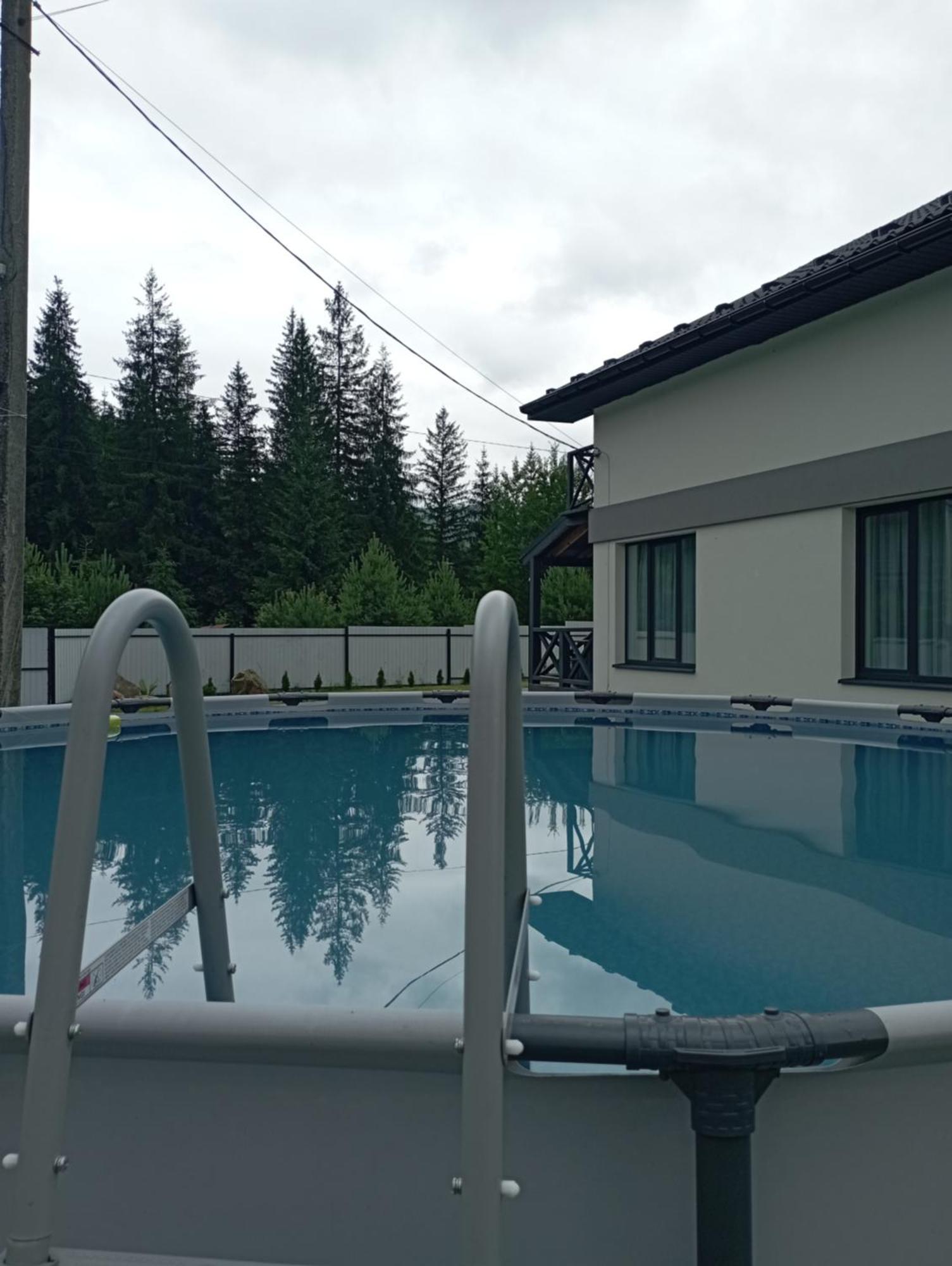 Penzion U Anastasii I Sofii Bilya Richki Mykulyčyn Exteriér fotografie